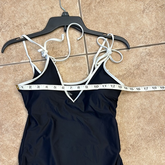 Summersalt The Contrast Swimsuit - Picture 9 of 10